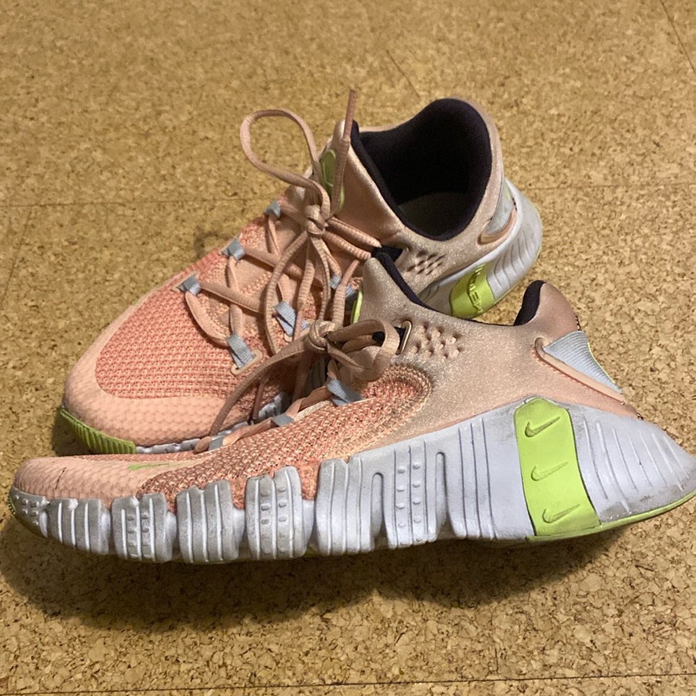 Nike Metcon 4, size 9 W, USED